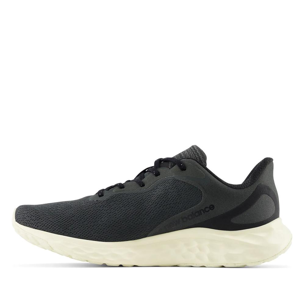 Férfi New Balance Fresh Foam Arishi v4 MARISFB4 - fekete