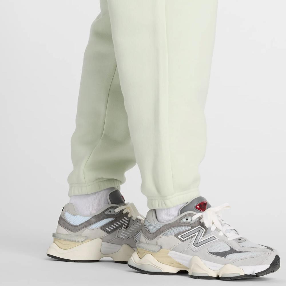 Női nadrág New Balance WP43500NUM - zöld