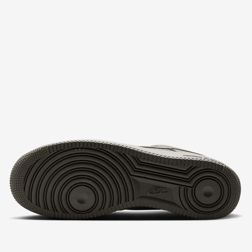 Cipő férfi Nike Air Force 1 '07 LV8 HM9483-300 - szürke
