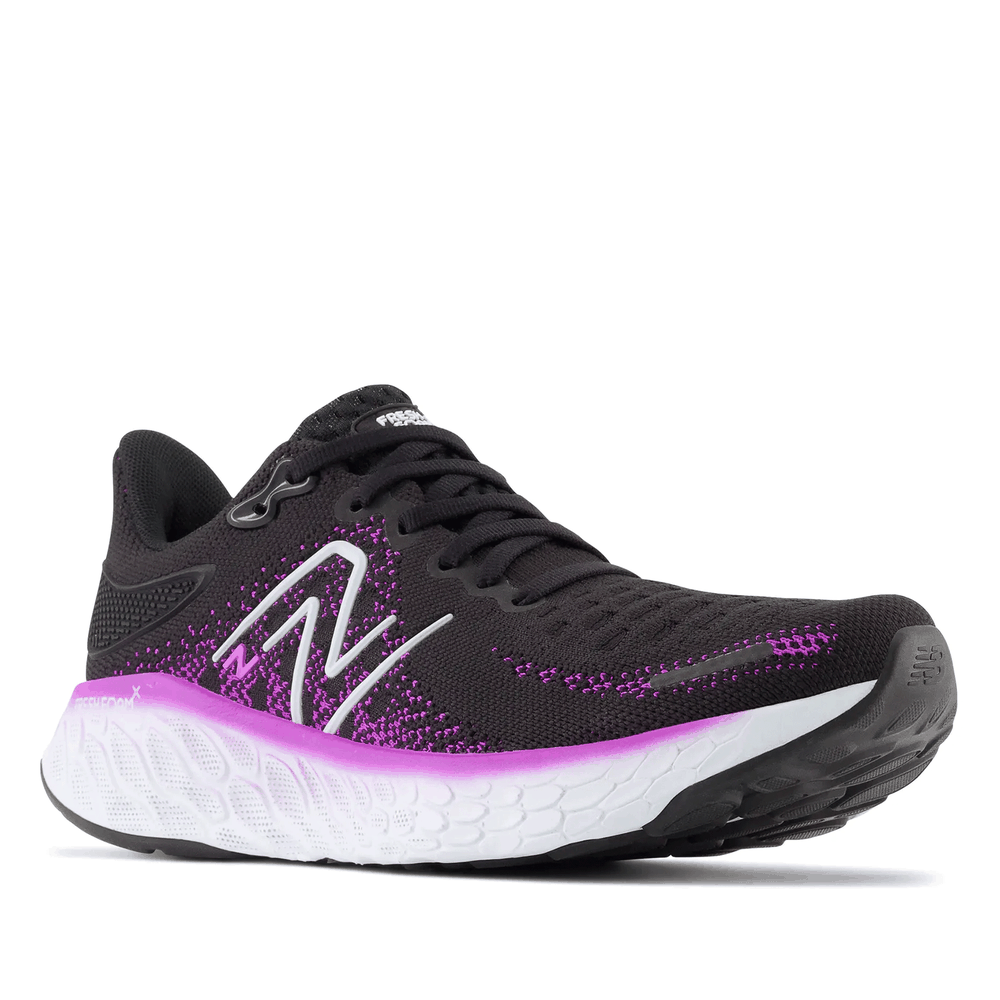 Női futócipő New Balance Fresh Foam 1080v12 W108012J - fekete