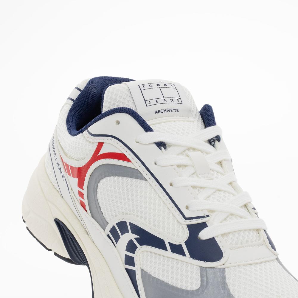 Cipő Tommy Jeans Archive Fine Cleat EM0EM01569-0G1 - fehér