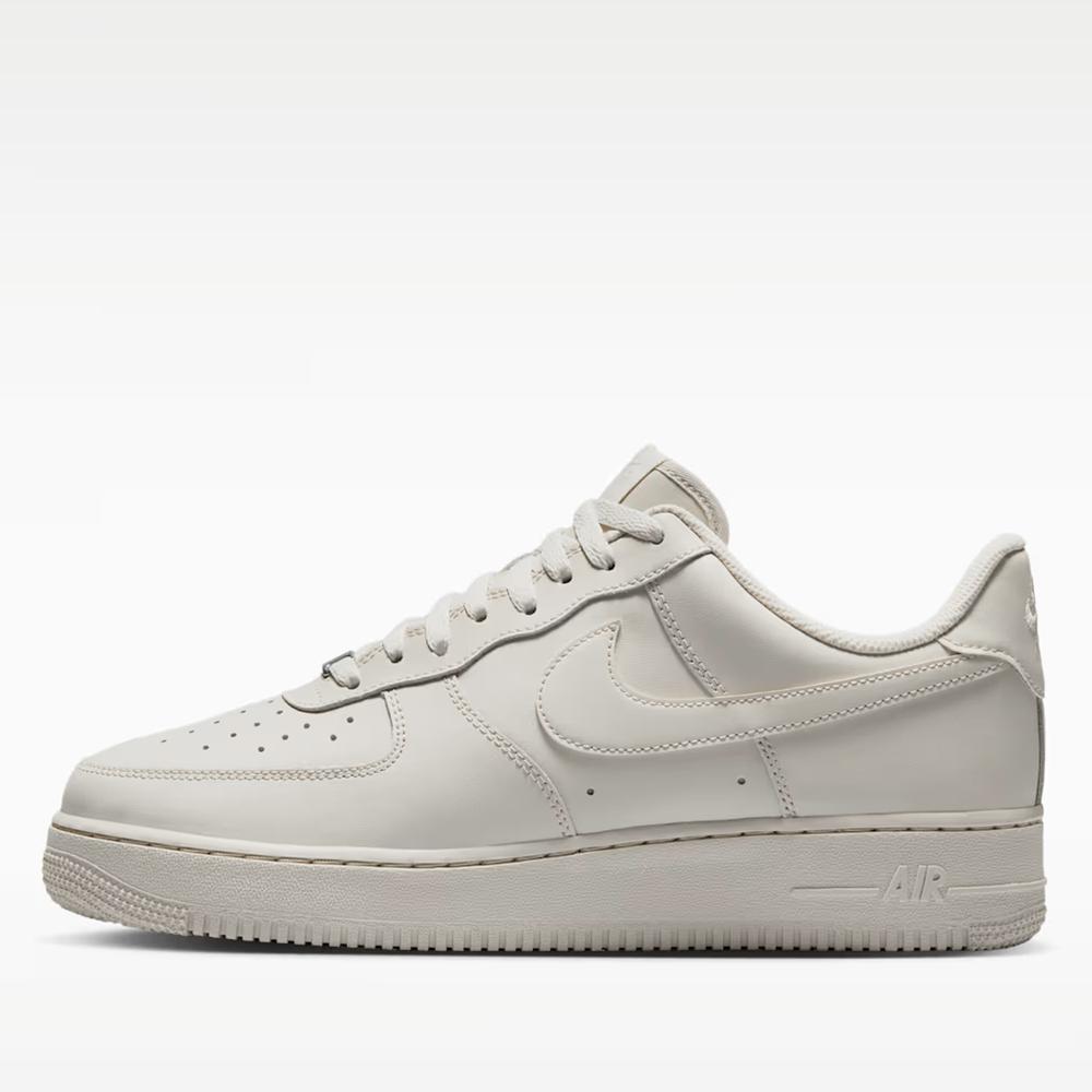 Cipő férfi Nike Air Force 1 '07 IH1698-003 - fehér