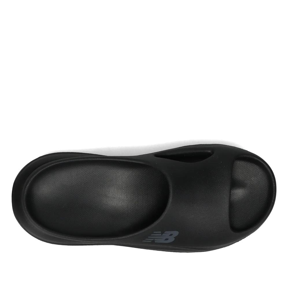 Férfi flip flop New Balance M6650332 - fekete