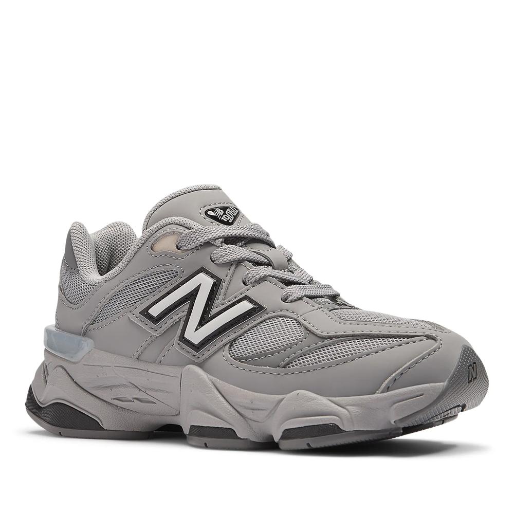 Gyermekcipő New Balance PC9060GB - szürke