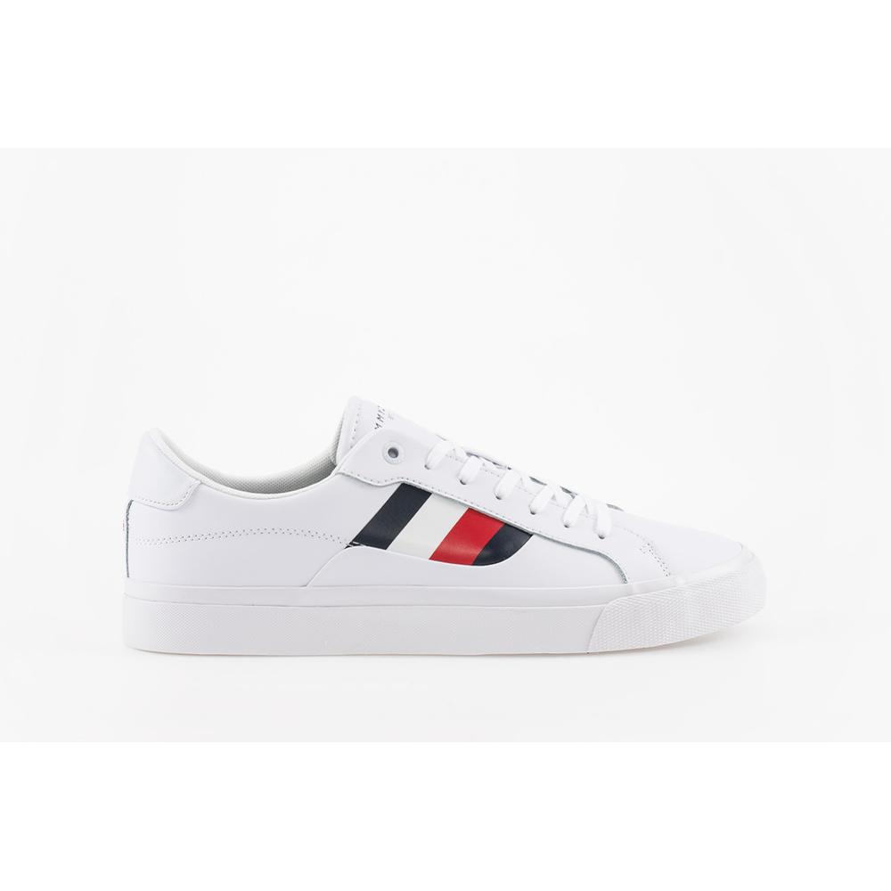 Cipő Tommy Hilfiger Signature Detailing Leather Trainers FM0FM04140-YBR - fehér