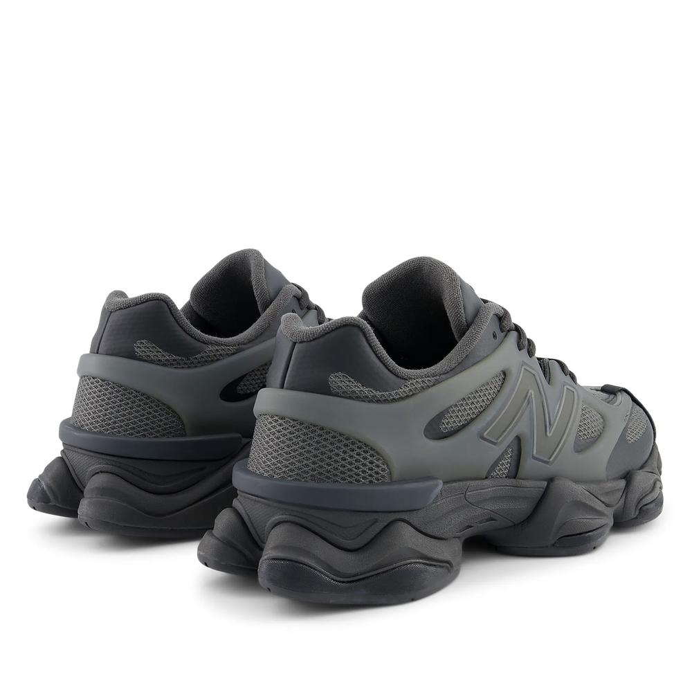 Unisex cipő New Balance U9060IAA - szürke
