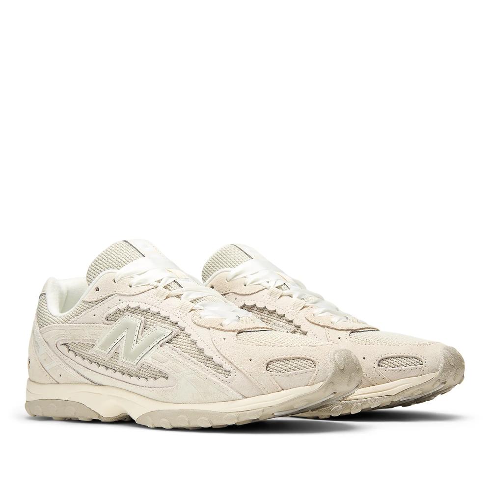Unisex cipő New Balance U204L2SZ - bézs