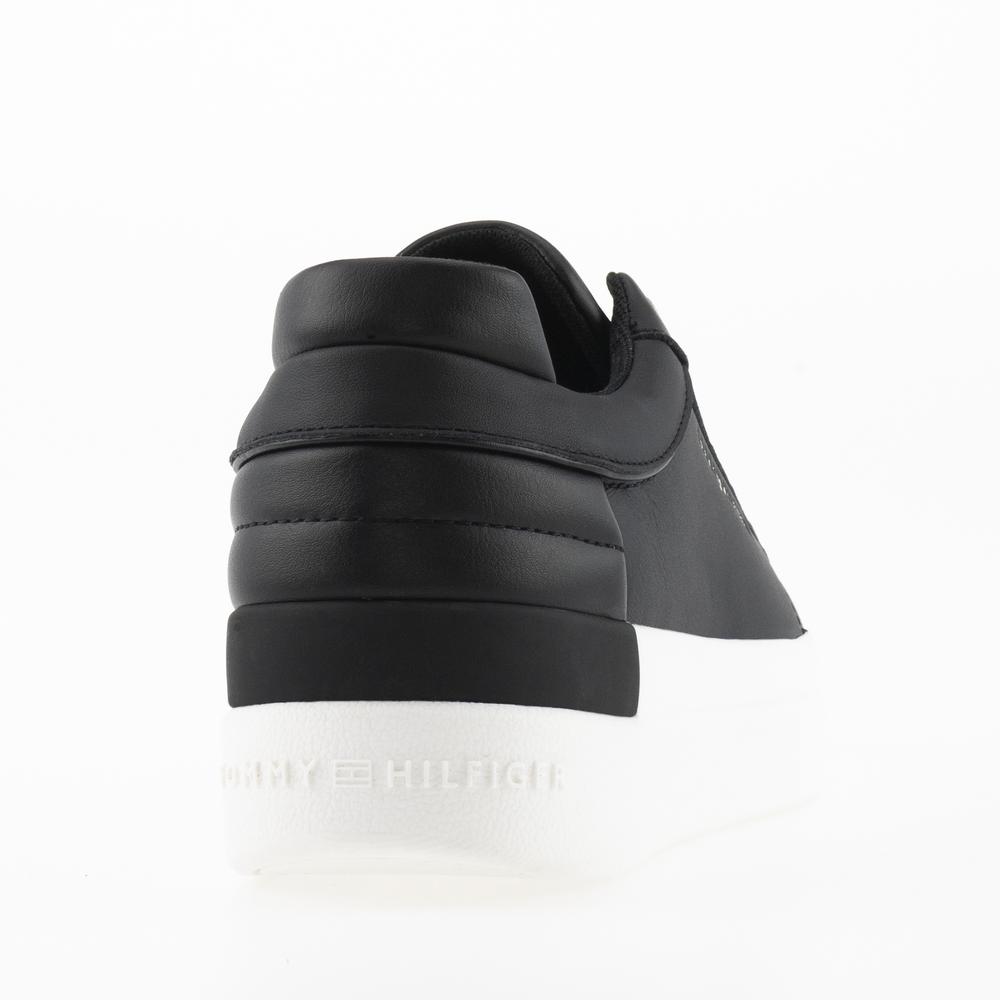 Cipő Tommy Hilfiger Elevated Sneakers FW0FW06511-0GL - fekete