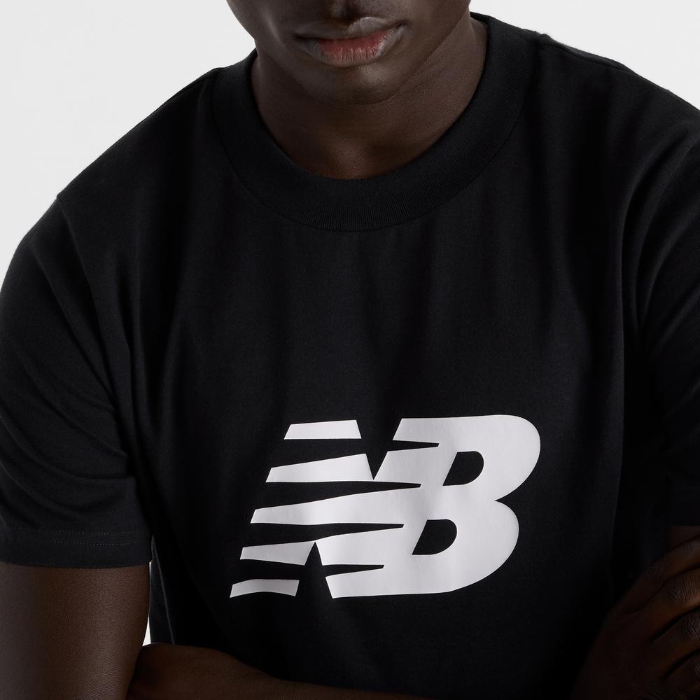 Férfi póló New Balance MT43906BK - fekete