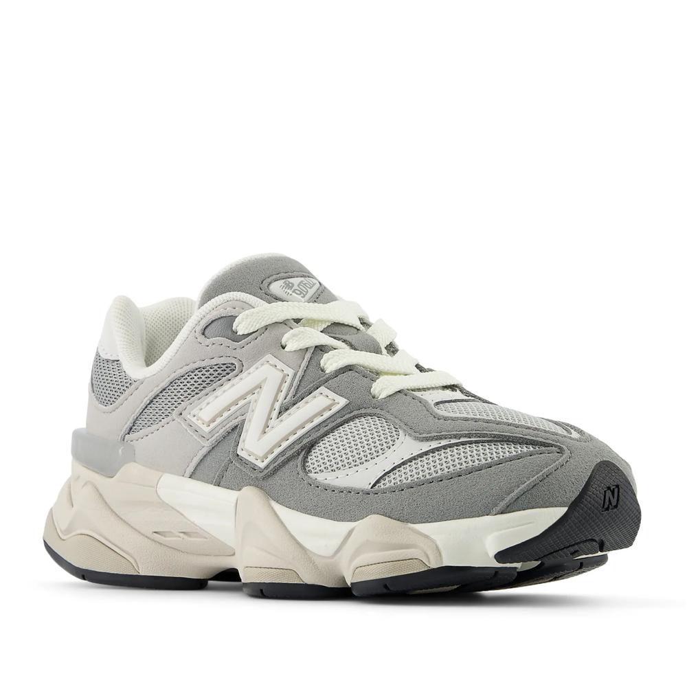 Gyermekcipő New Balance PC9060EM - szürke