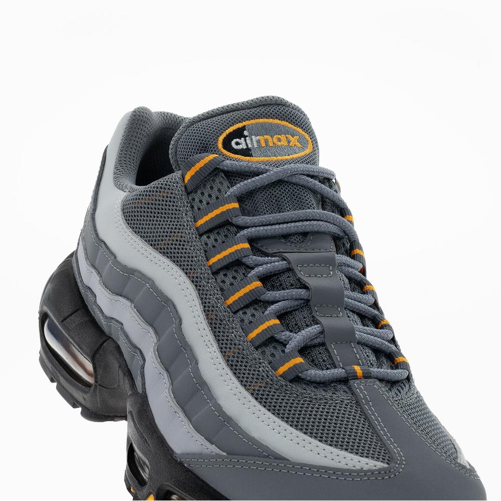 Cipő férfi Nike Air Max 95 Essential HV6062-002 - szürke