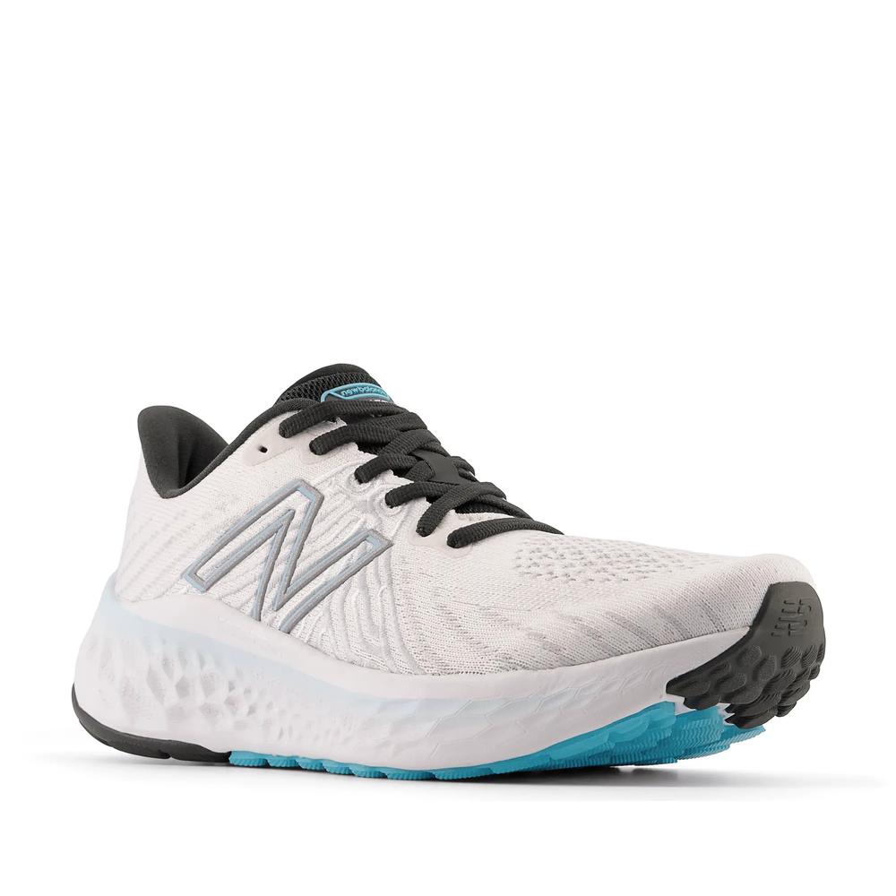 Cipő New Balance Fresh Foam Vongo v5 WVNGOCW5 - szürke