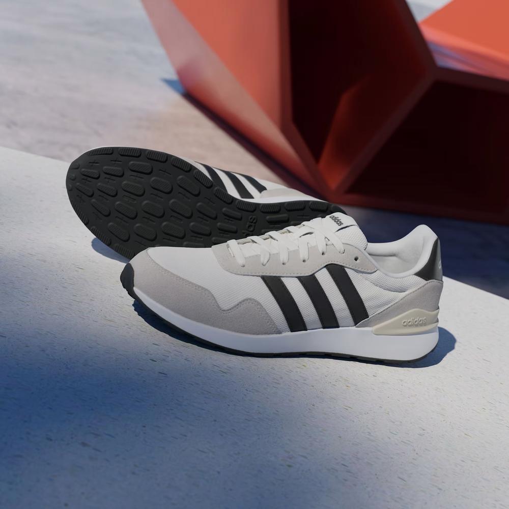 Pánske cipő adidas Run 60s 3.0 JR6623 - bézs