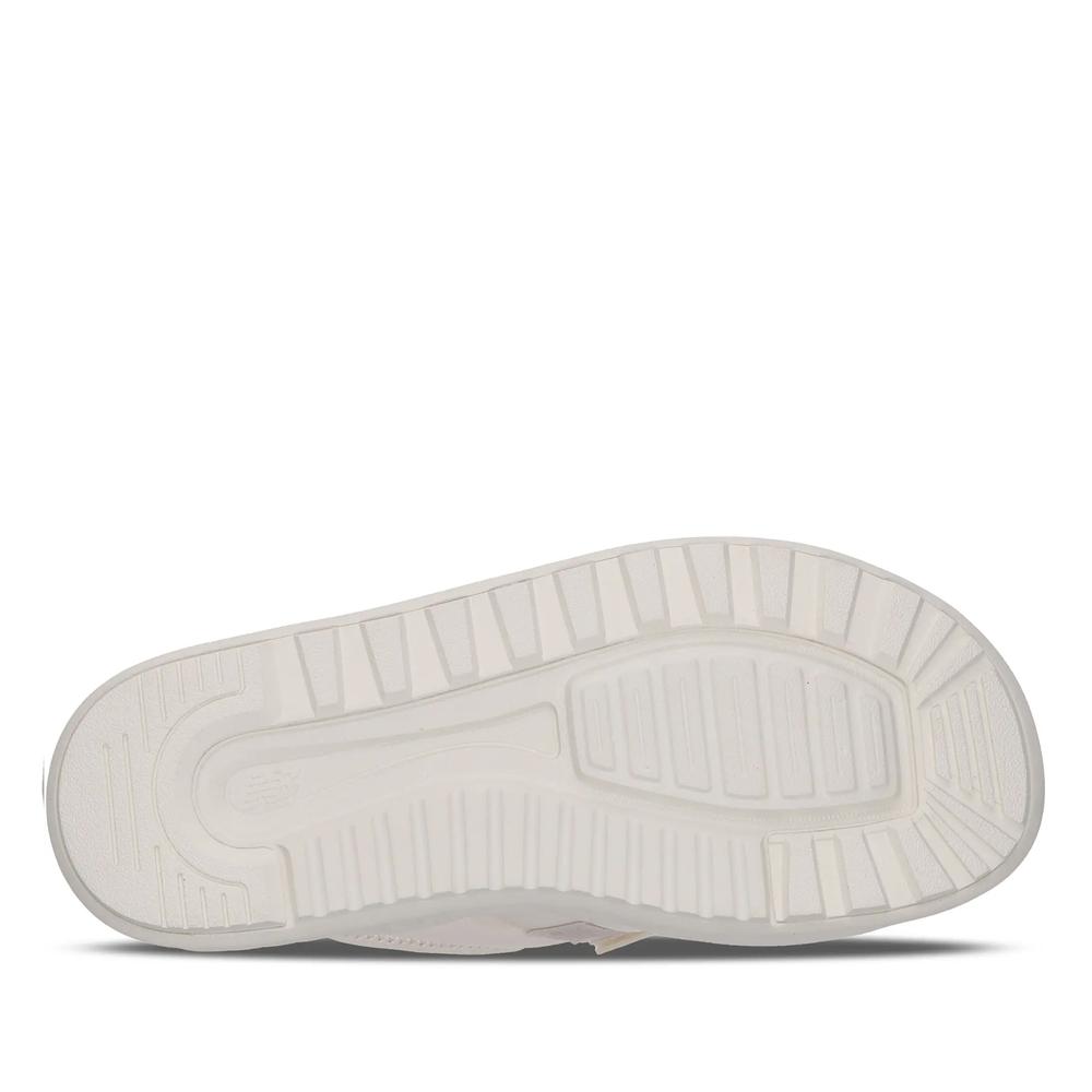 Flip Flop New Balance SWA330F3 - bézs