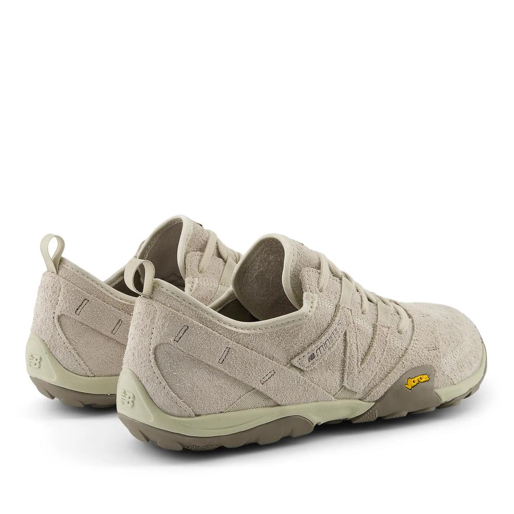 Unisex férfi cipő New Balance Minimus MT10OPS - bézs