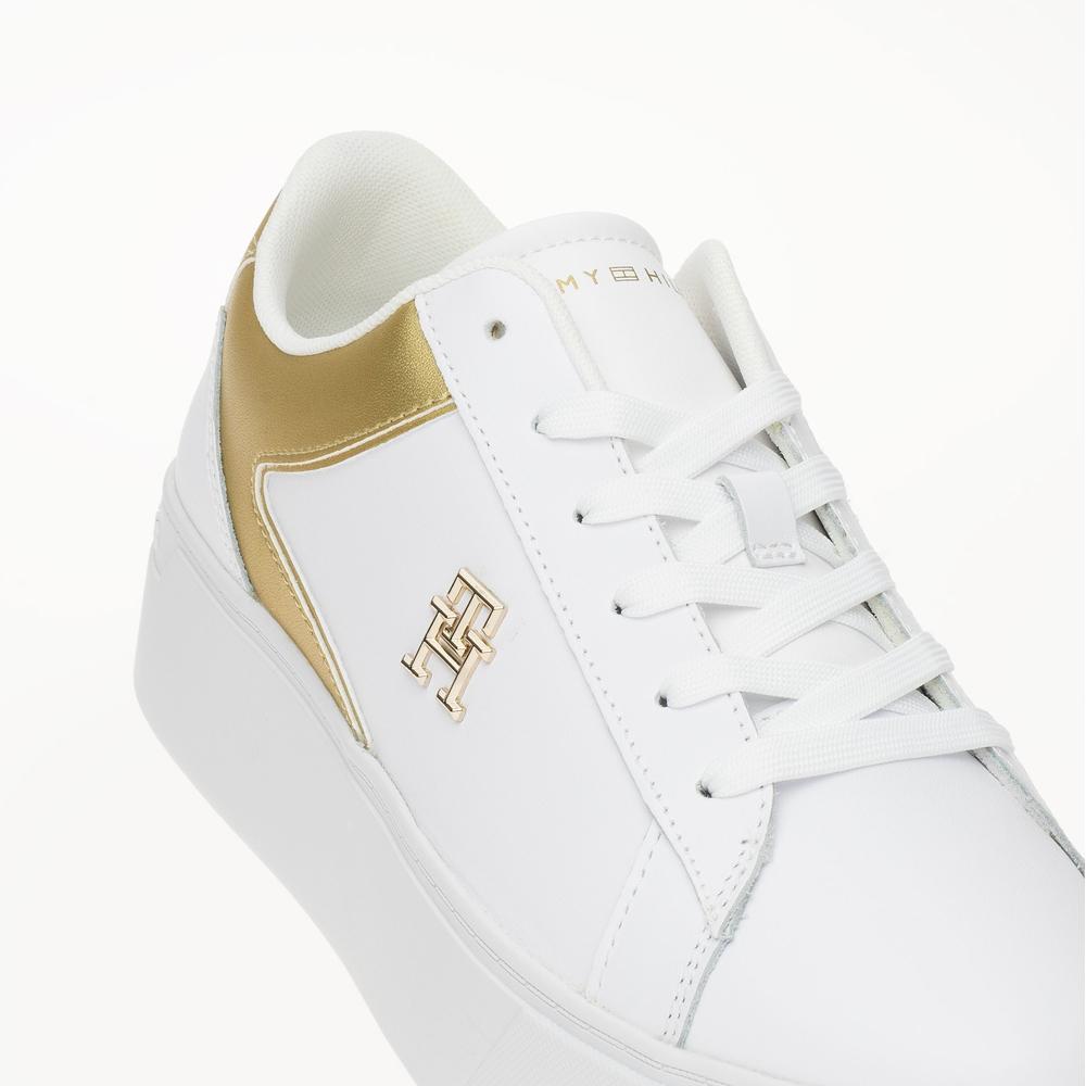 Cipő Tommy Hilfiger Platform Court FW0FW08073-0K6 - fehér