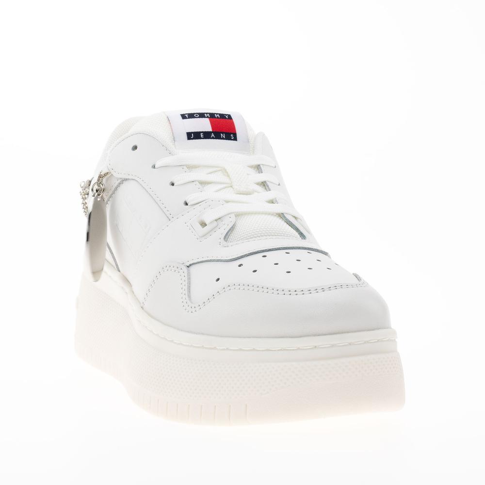 Cipő Tommy Jeans TJW Retro Flatform Charm EN0EN02421-YBL - fehér