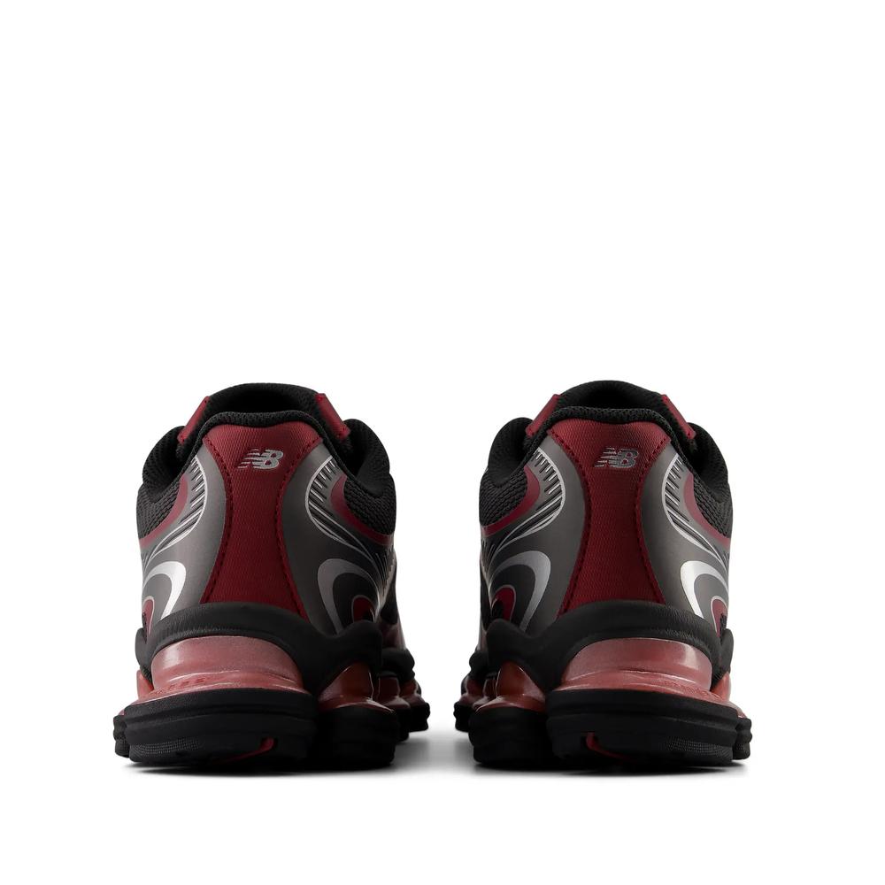 Unisex cipő New Balance U20001VD - gesztenyebarna