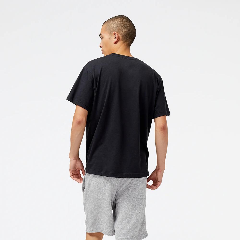 Férfi póló New Balance MT31904BK - fekete