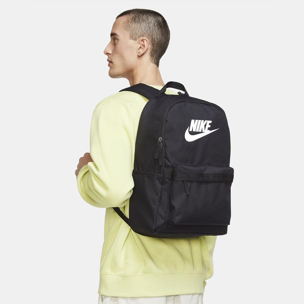 Hátitáska Nike Heritage DC4244-010 - fekete