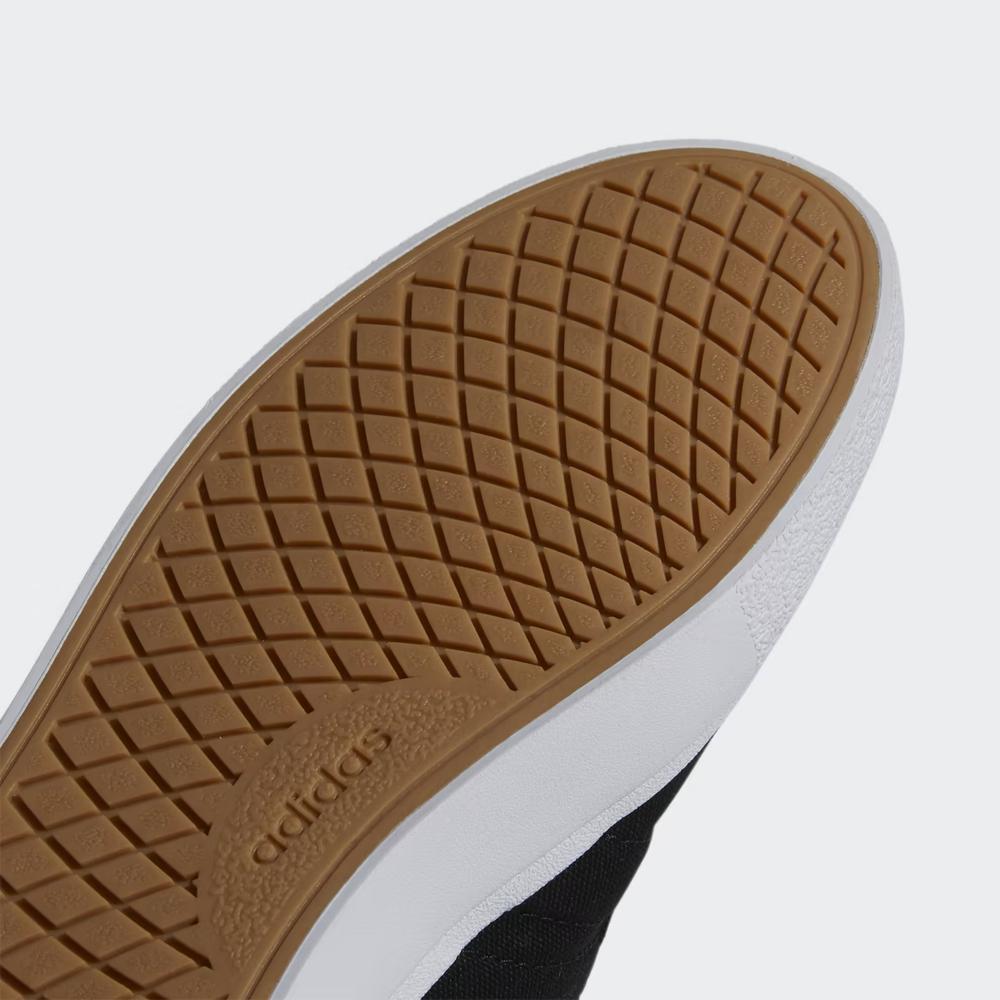 Cipő adidas Vulc Raid3r Skateboarding GY5496 - fekete