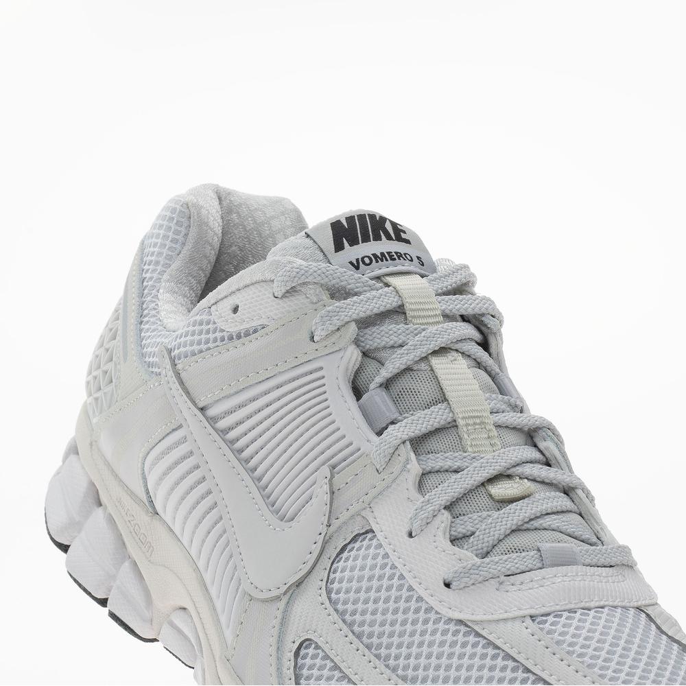 Férfi cipő Nike Zoom Vomero 5 BV1358-001 - fehér