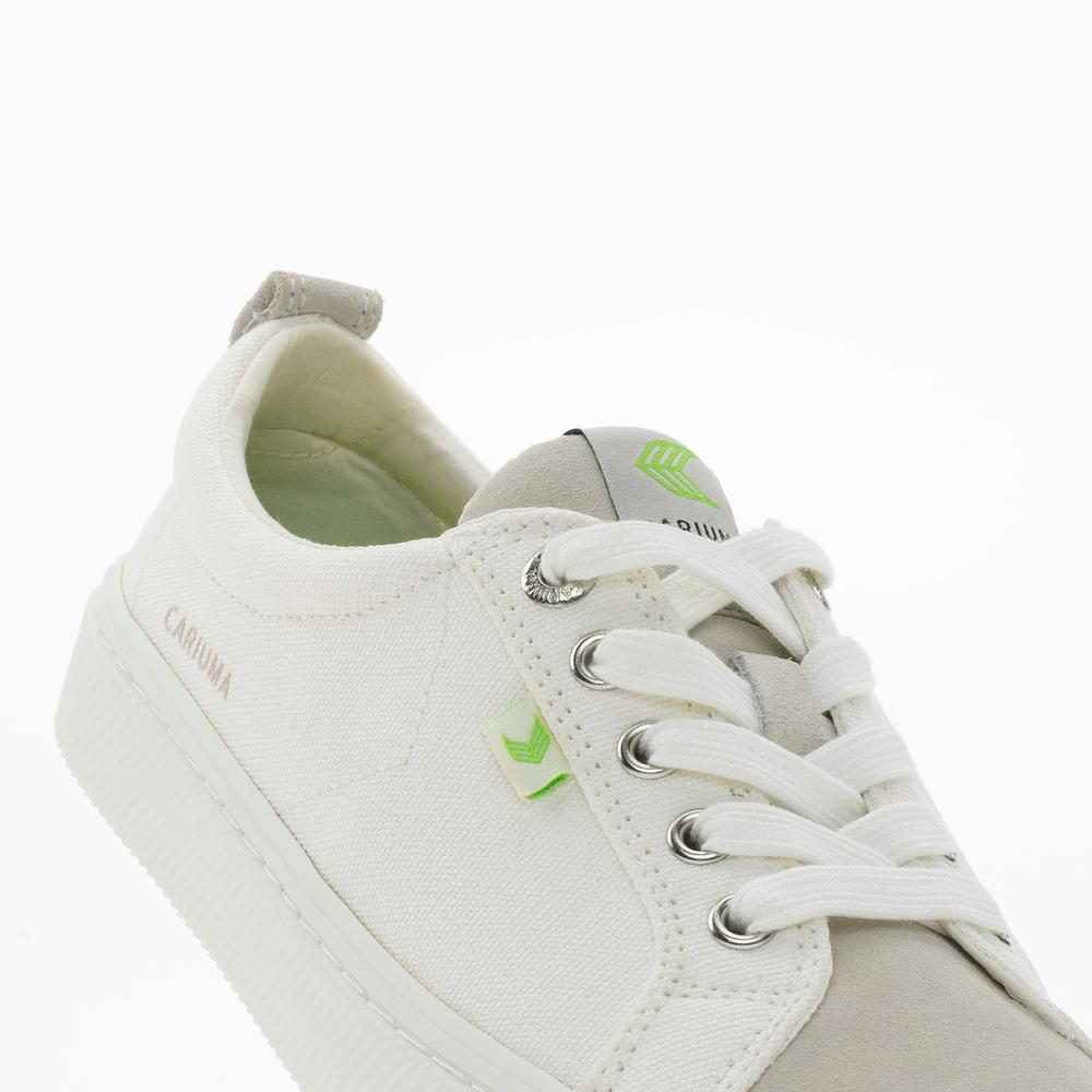 Női cipő Cariuma Oca Low 100107W50 - fehér