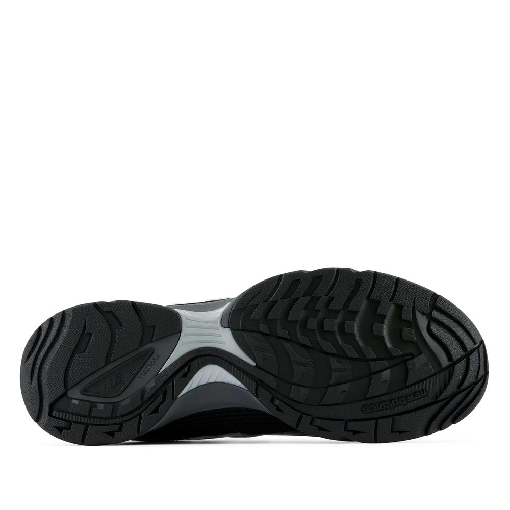 Unisex cipő New Balance URC562L1 - fekete