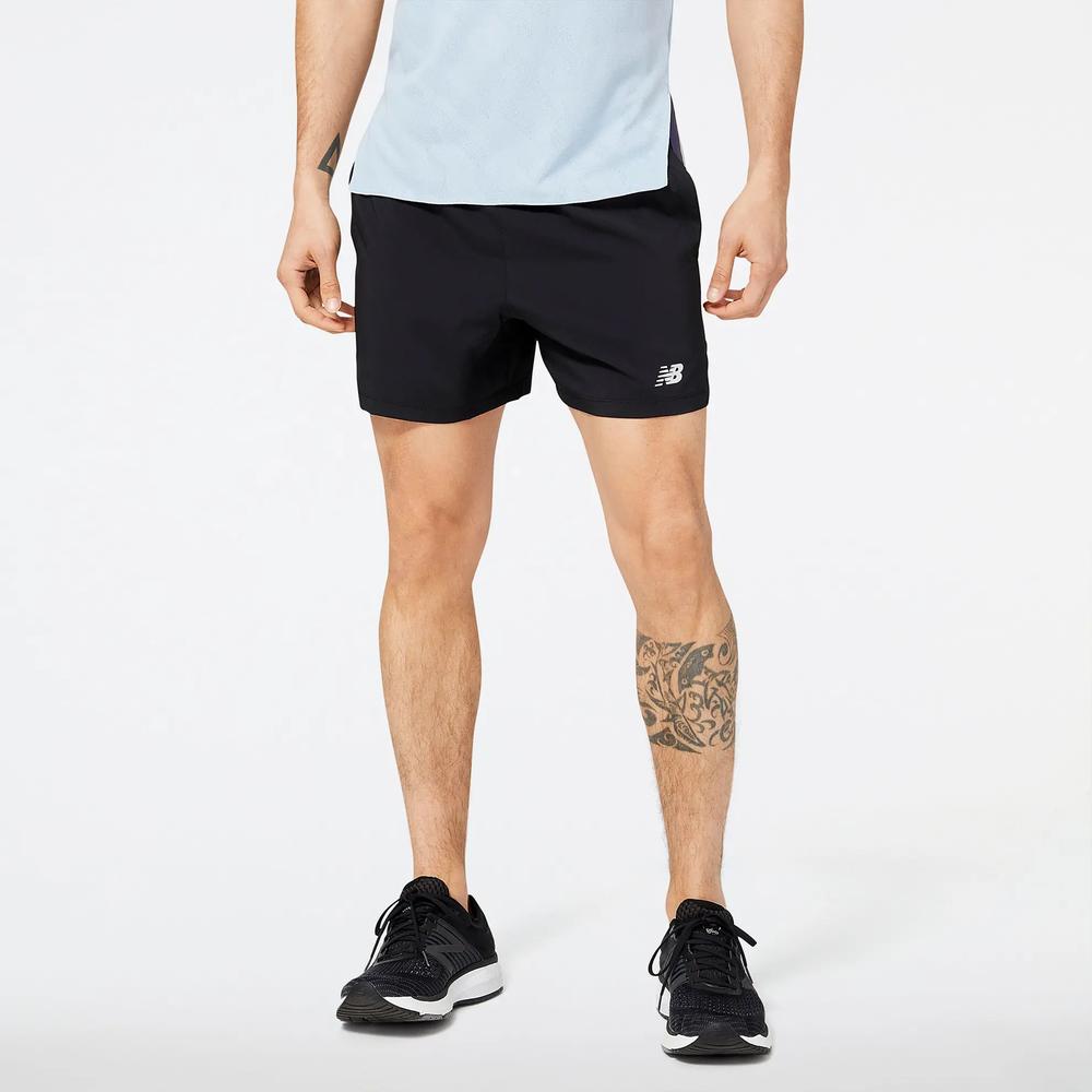 Férfi futónadrág New Balance MS23228BK – fekete