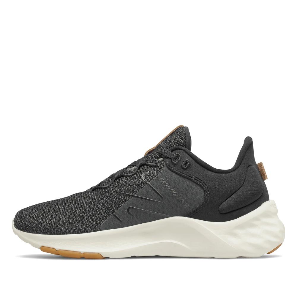 Cipő New Balance Fresh Foam Roav v2 WROAVLK2 - fekete