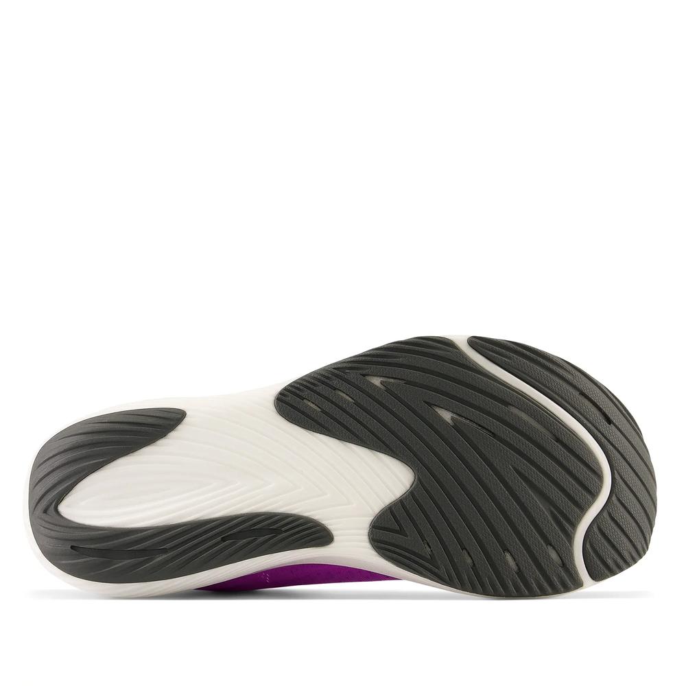 Cipő New Balance FuelCell Rebel v3 WFCXCR3 - rózsaszín