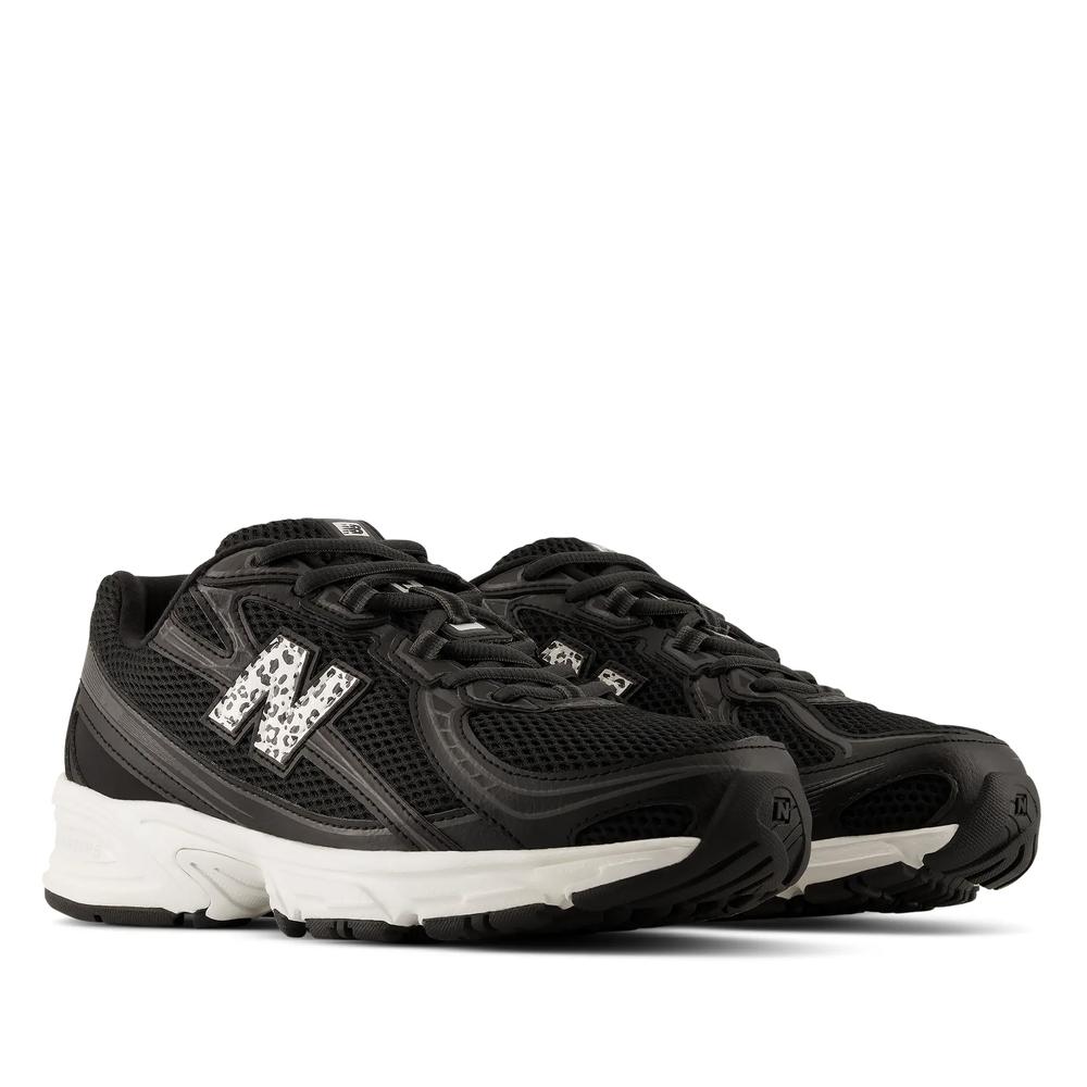 Unisex férfi cipő New Balance U7402B2 - fekete
