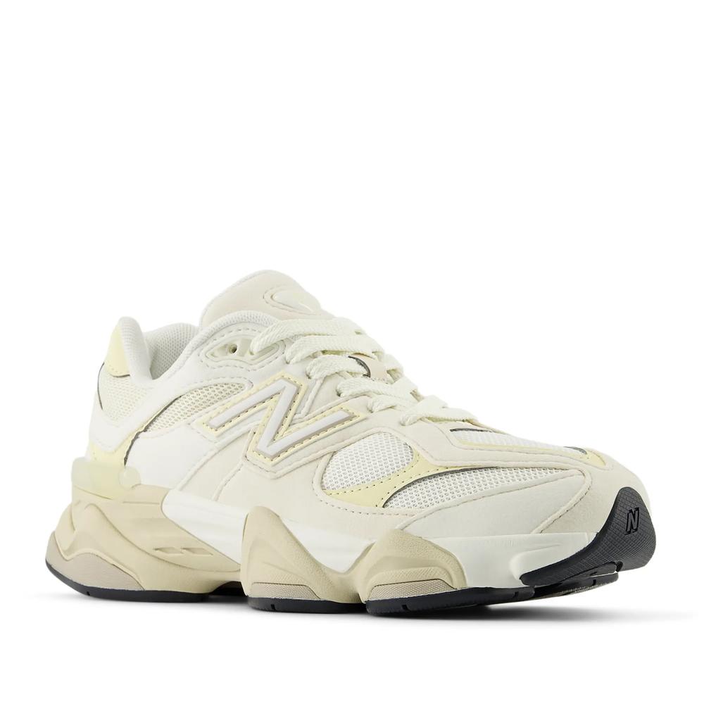 Gyermekcipő New Balance GC9060EK - fehér