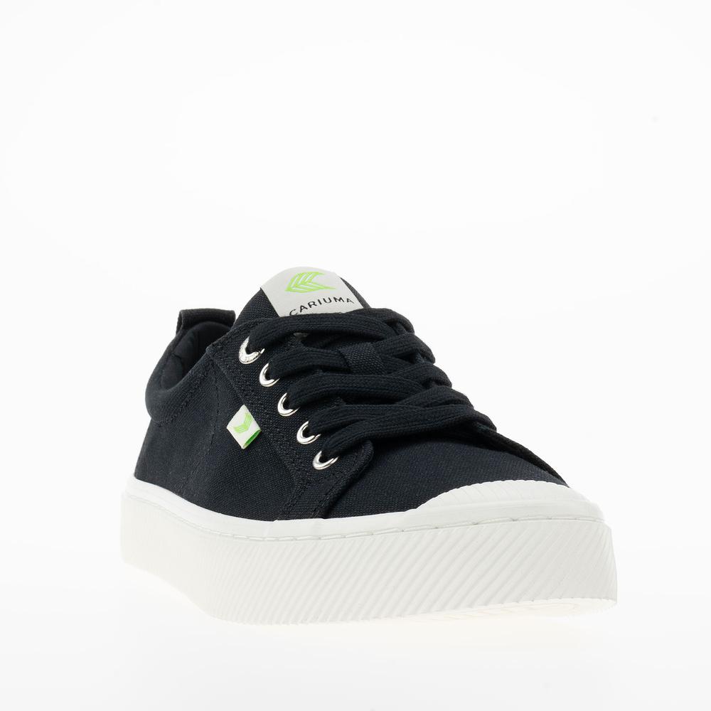 Női cipő Cariuma Oca Low 100103B01 - fekete