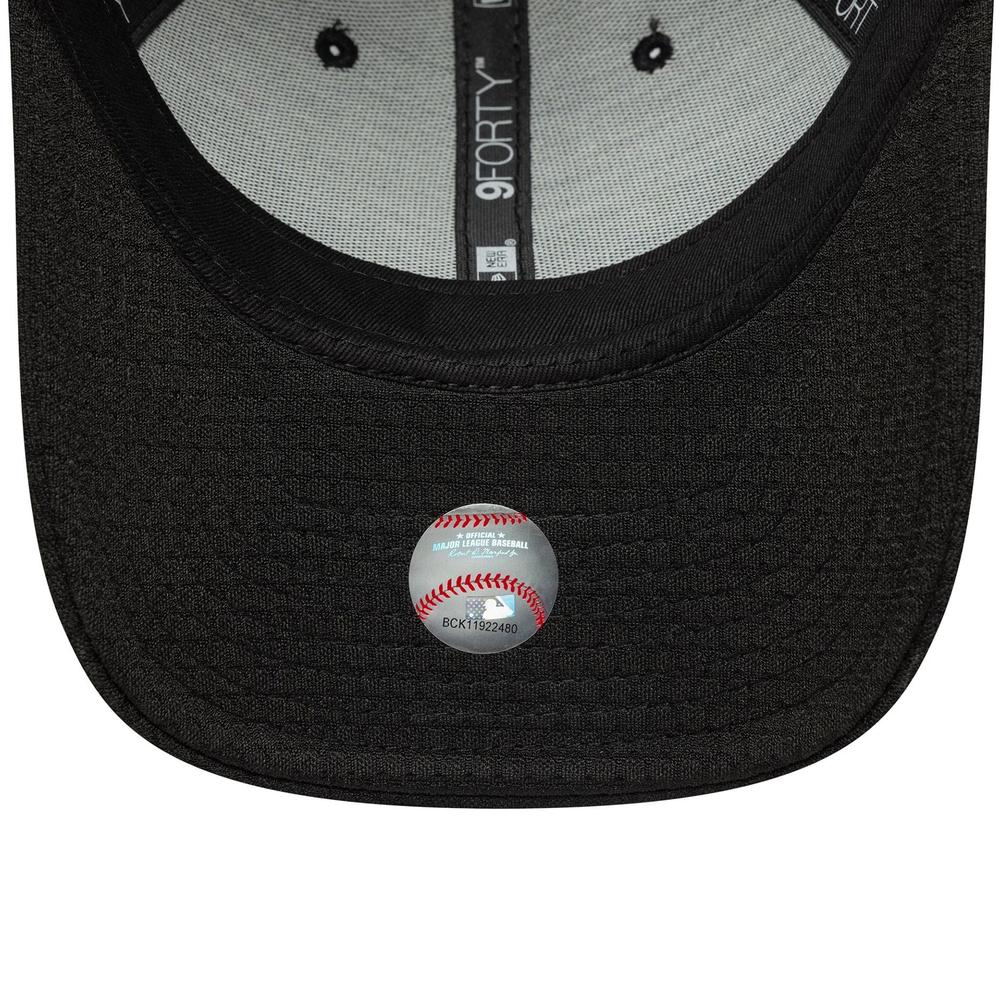 Sapka New Era New York Yankees MLB Flawless Mesh 9FORTY 60691115 - fekete