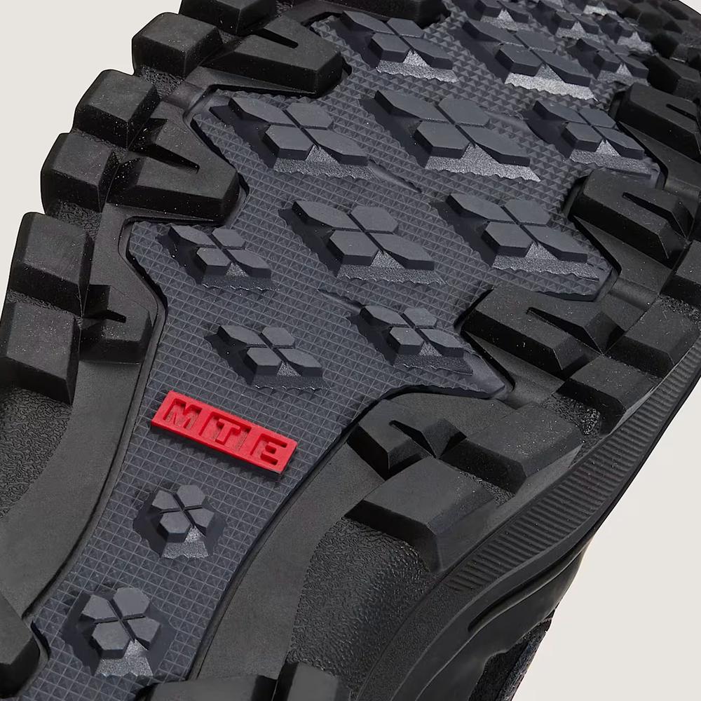 Férfi cipő Vans SK8-Hi Gore-Tex Insulated VN000DARBKA1 - fekete