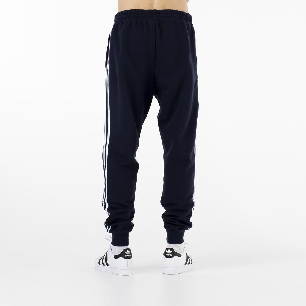 Alsonadrág adidas Essentials Fleece Fitted 3 Stripes GM1090 - sötétkék