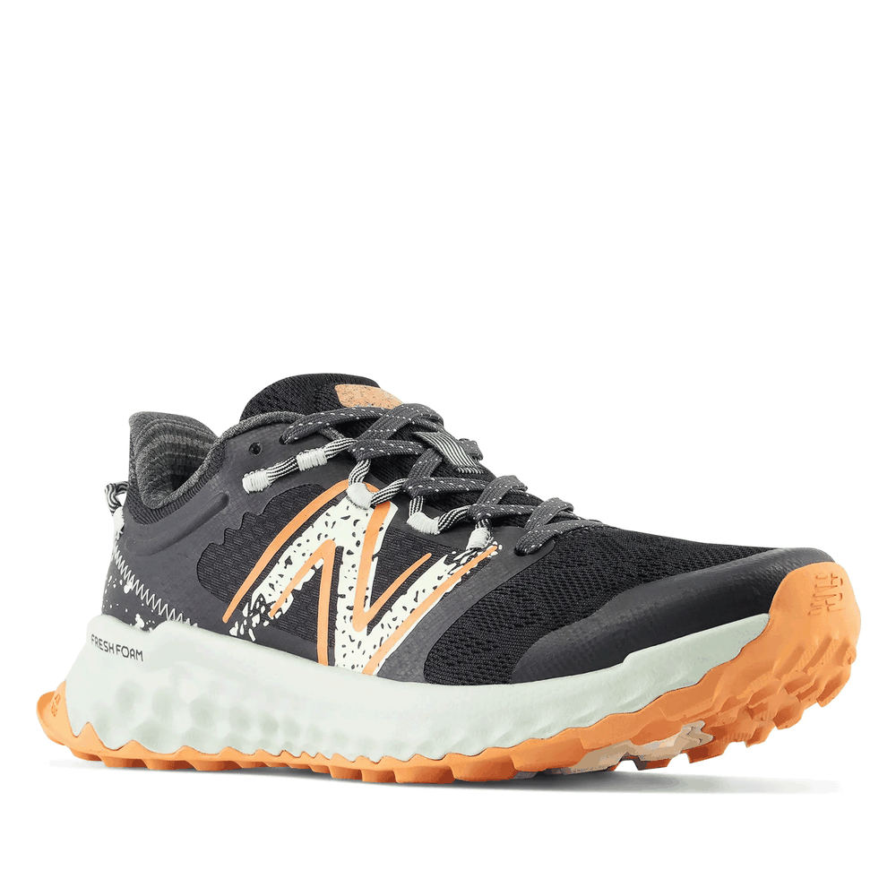 Női futócipő New Balance Fresh Foam Garoé WTGAROC1 - fekete