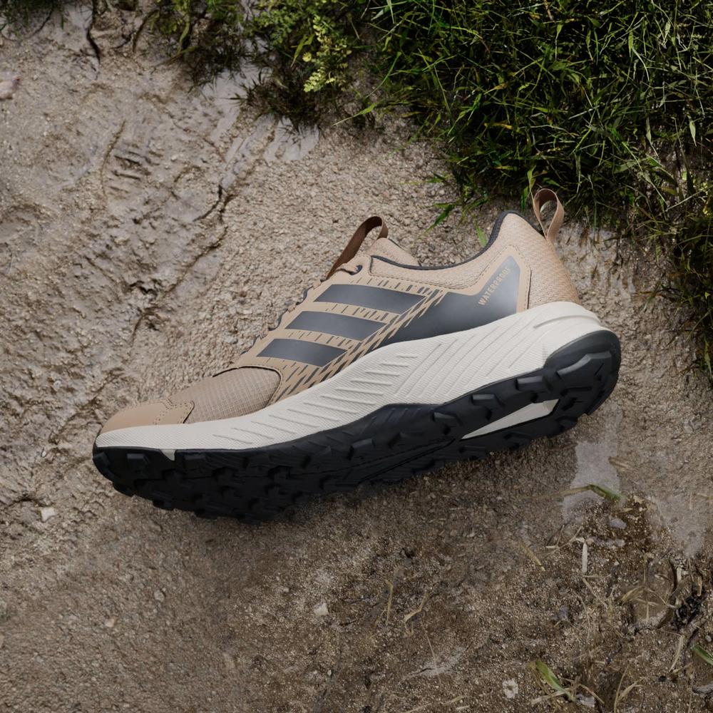 Cipő férfi adidas Terrex Tracefinder 2 Climaproof JR7771 - barna