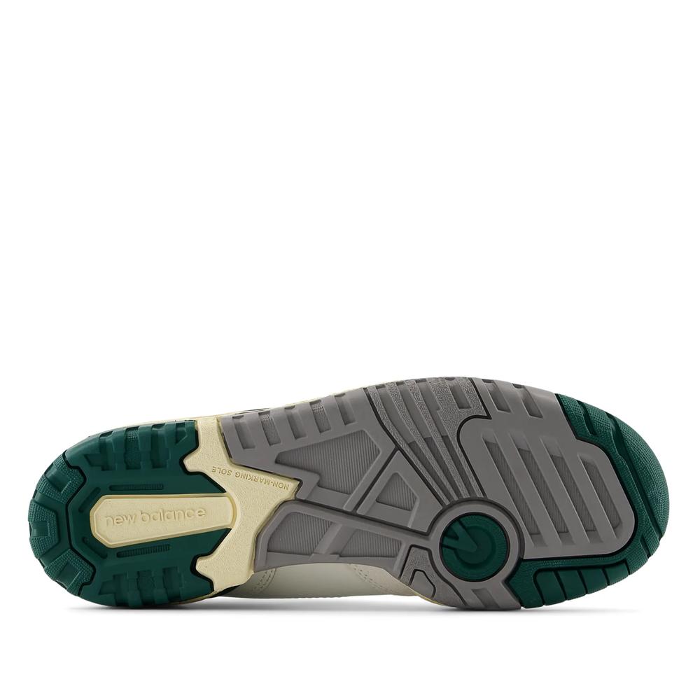 Gyermekcipő New Balance GSB550CS - többszínű