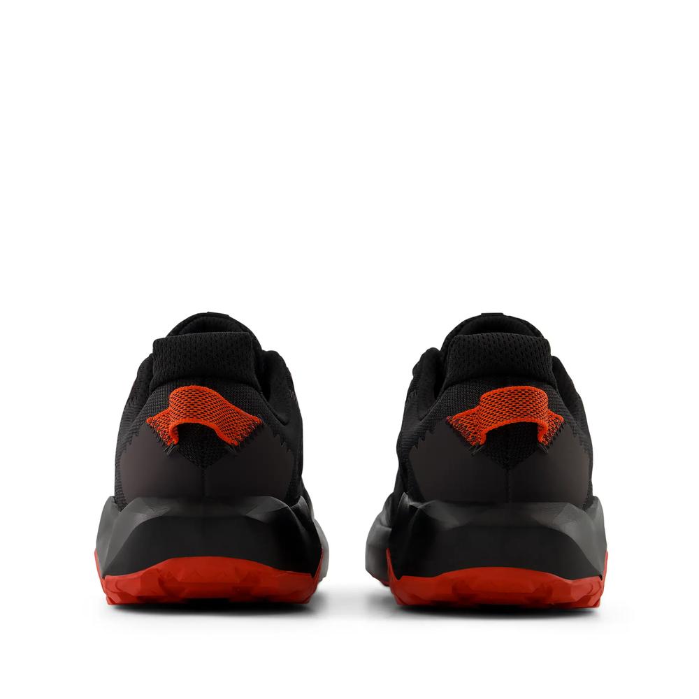 Férfi cipő New Balance DynaSoft Nitrel v6 MNTR1OX - fekete