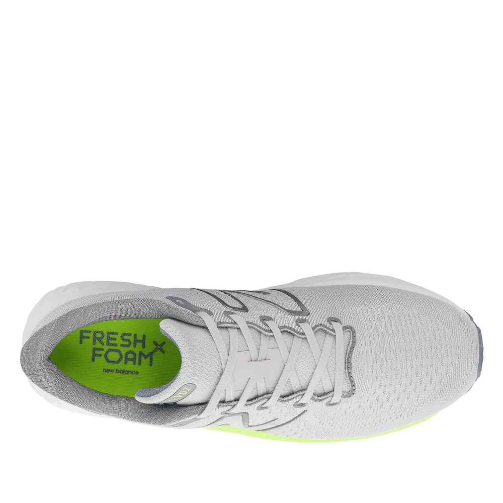 Férfi futócipő New Balance Fresh Foam Evoz v2 MEVOZCY3  – szürke