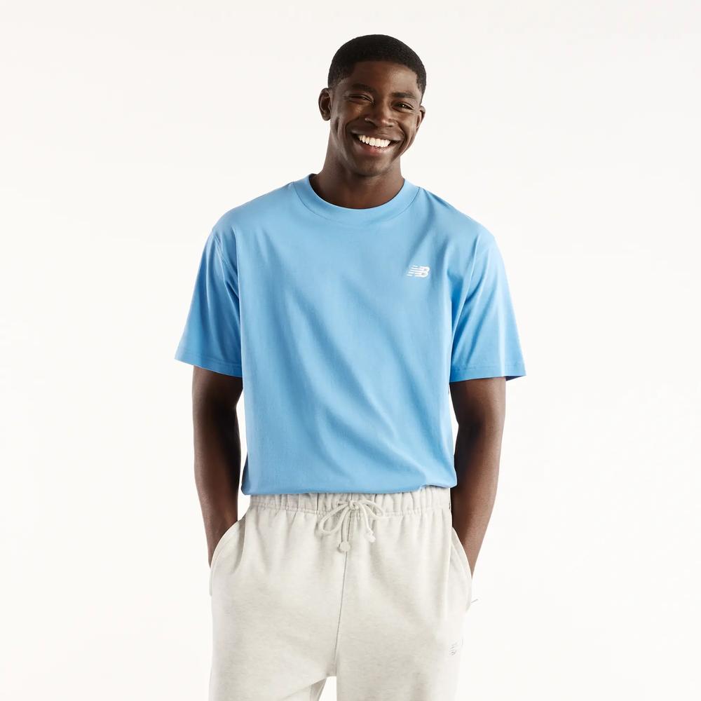 Férfi futópóló New Balance Sport Essentials MT41509NBE - kék