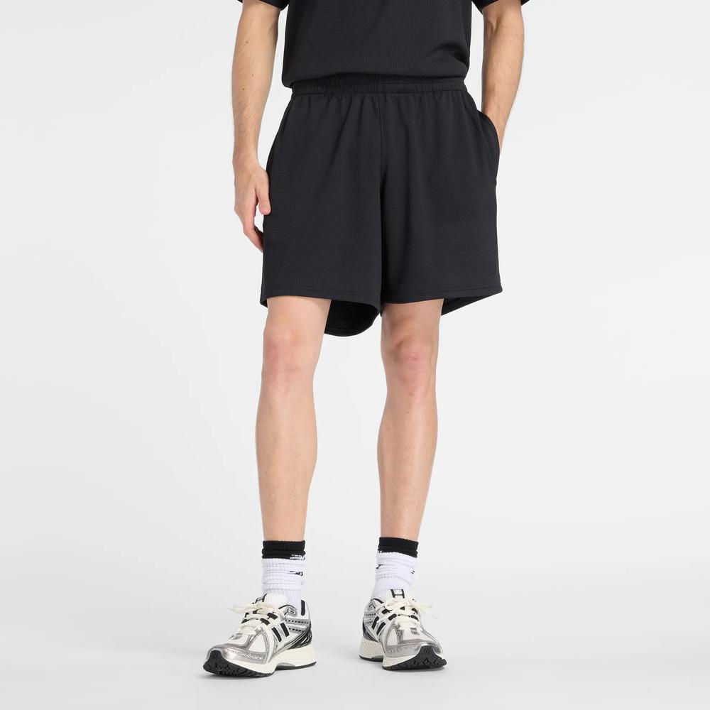 Férfi futónadrág New Balance MB61V17CBK - fekete