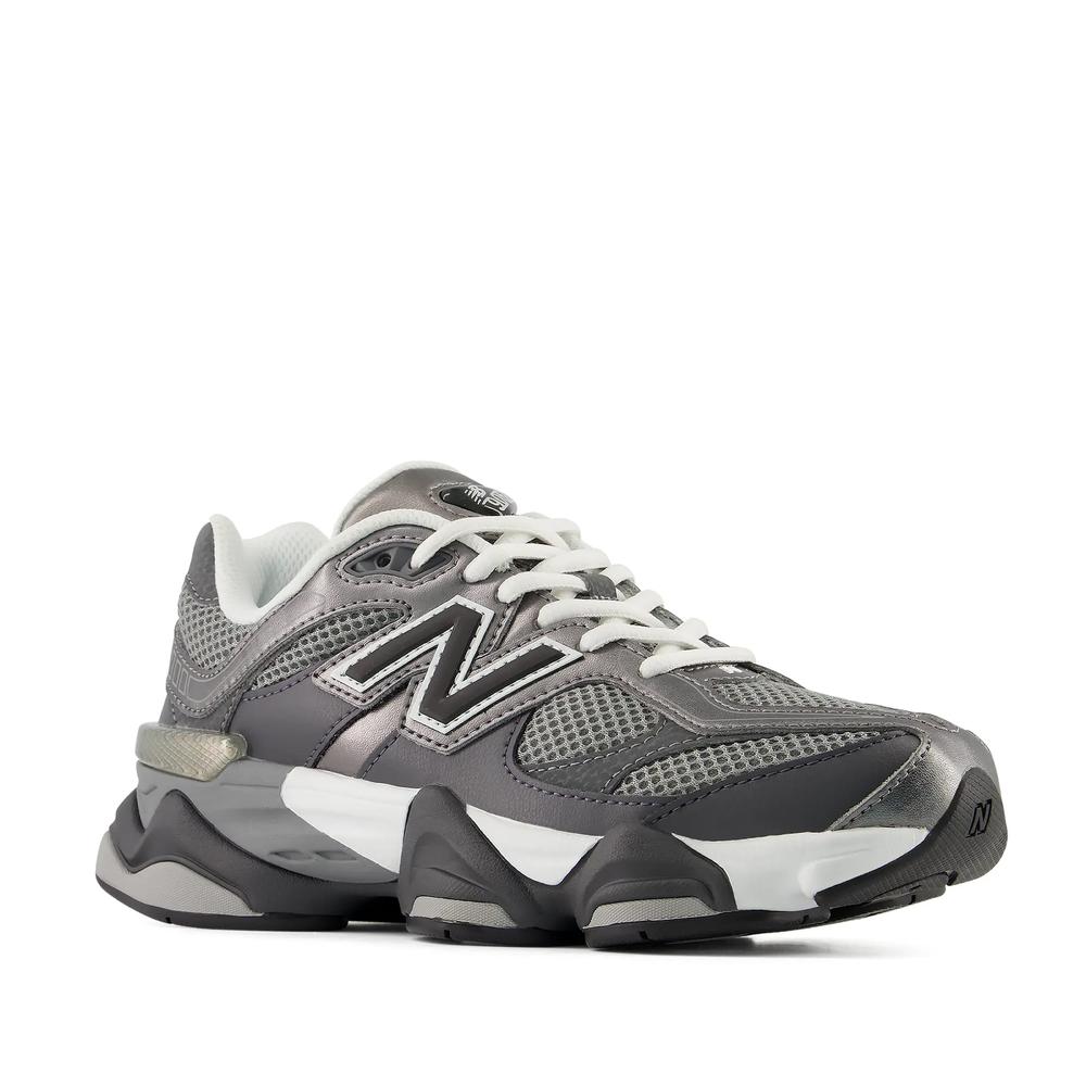 Gyermekcipő New Balance G90603BN - szürke