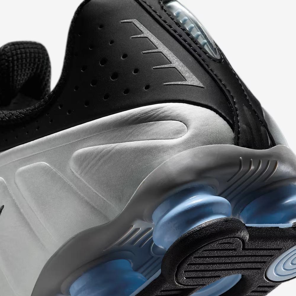 Férfi cipő Nike Shox R4 HQ1988-004 - fehér