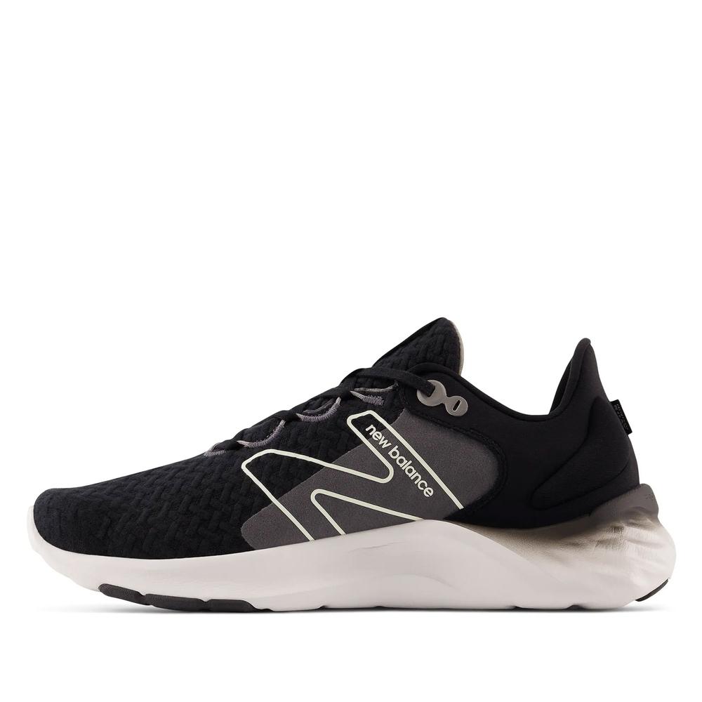 Férfi futócipő New Balance Fresh Foam Roav v2 MROAVHK2 – fekete