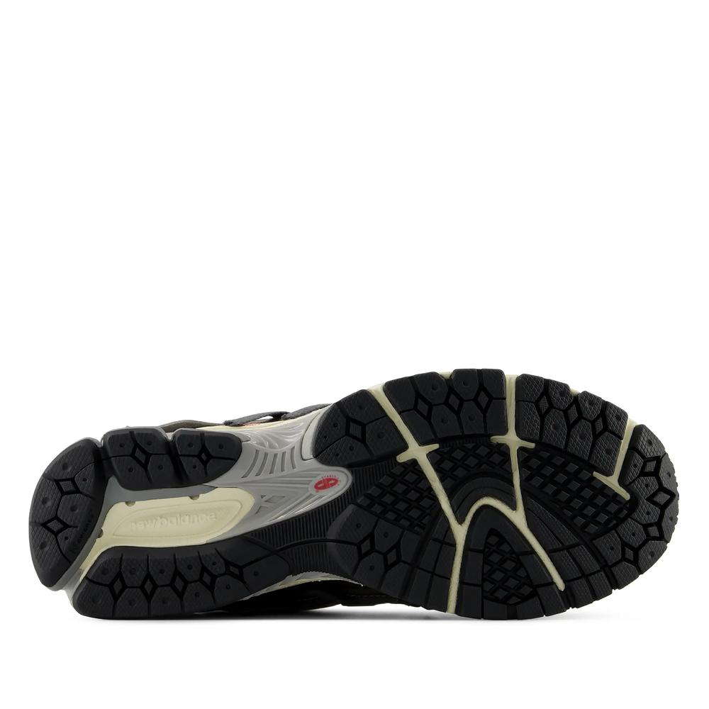 Unisex cipő New Balance U19066U8 - barna