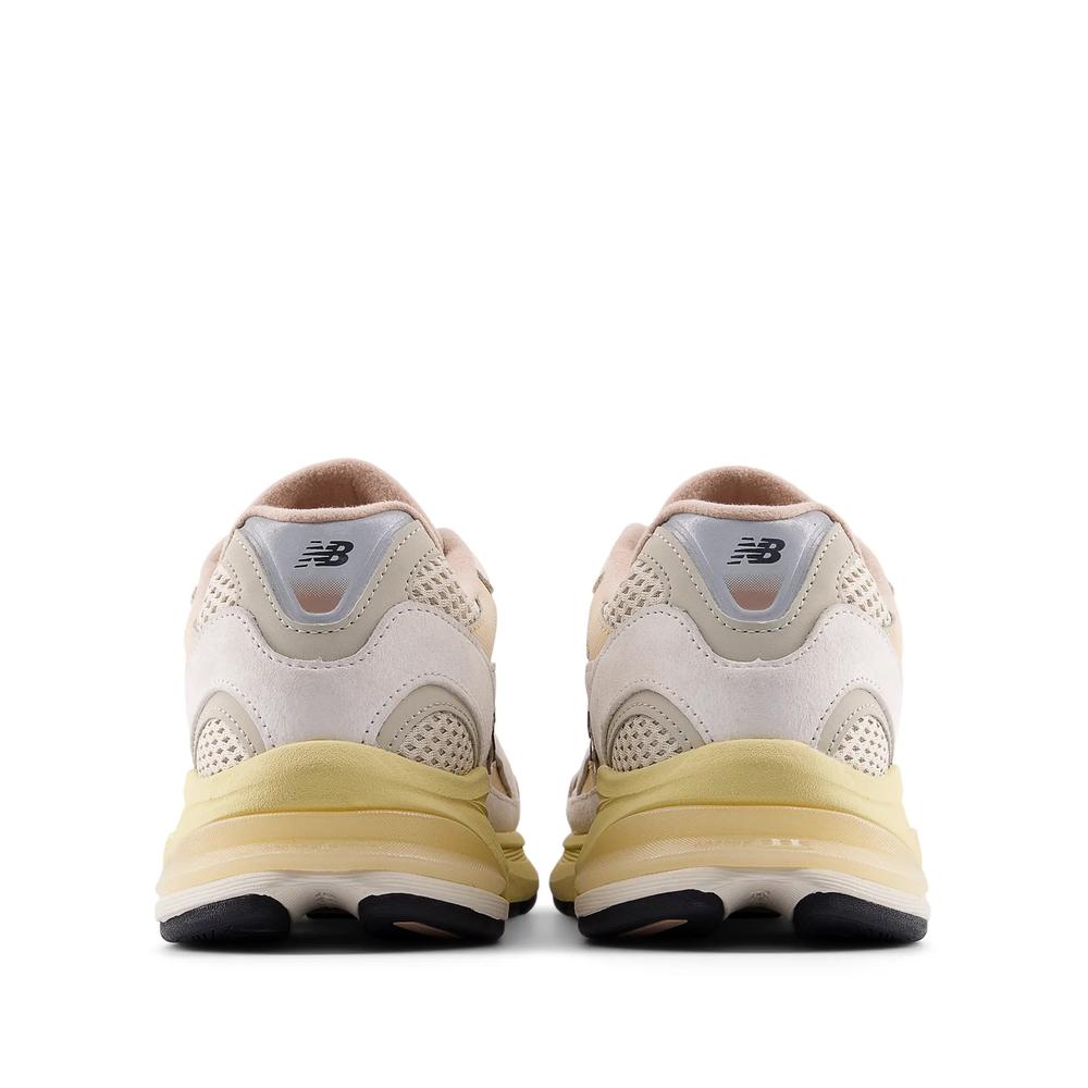 Unisex cipő New Balance U2010SGR - bézs