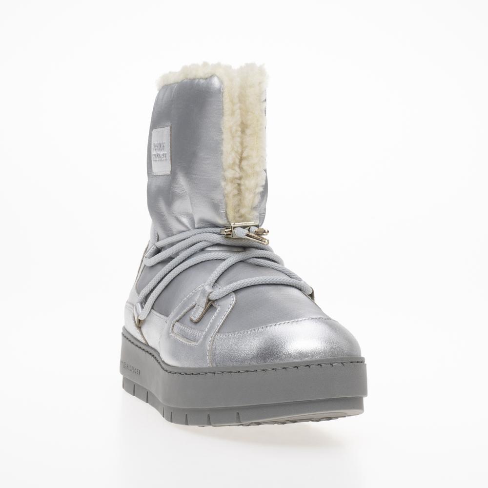 Cipő Tommy Hilfiger Tommy Essential Silver Boots FW0FW07506-0IM - ezüst